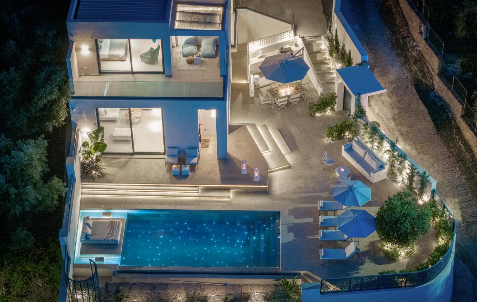 Ventus - A Luxury Sea View Retreat In Villa